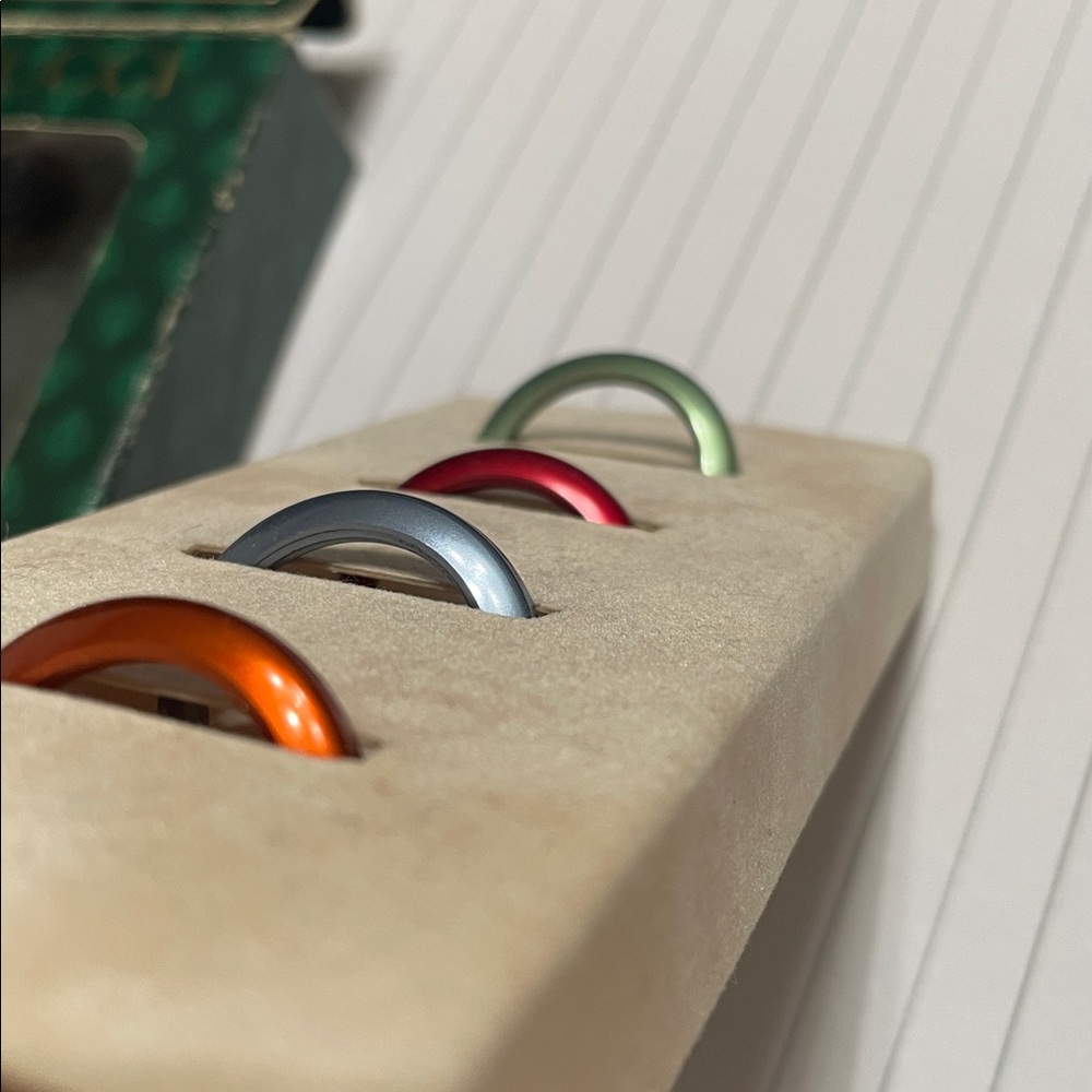 Gucci Four Jewel Tone Watch Bezels - Picture 7 of 8
